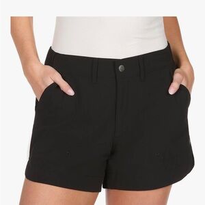 The American Outdoorsman Curved Hem 4" Shorts for Women